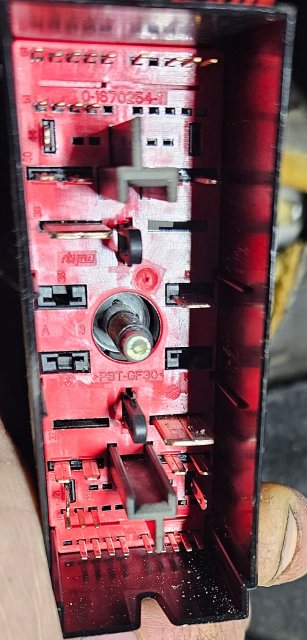 ford fiesta 2012~01~01.jpg