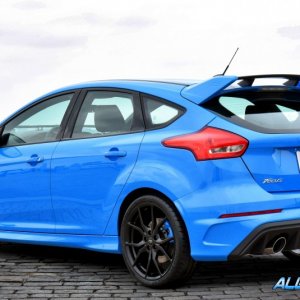 2016-Ford-Focu-RS-131-876x535.jpg