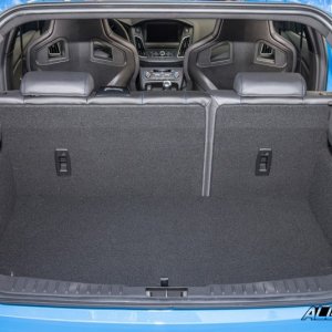 2016-Ford-Focus-RS-162-876x535.jpg