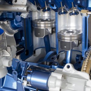 Ford_EcoBoost-Engine_05.jpg