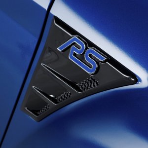 2008-ford-focus-rs_06.jpg