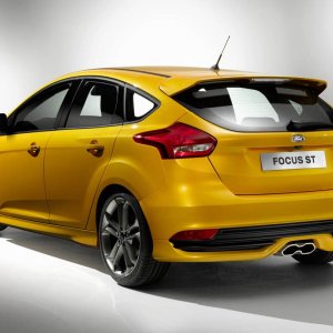 new-ford-focus-st-04-1.jpg